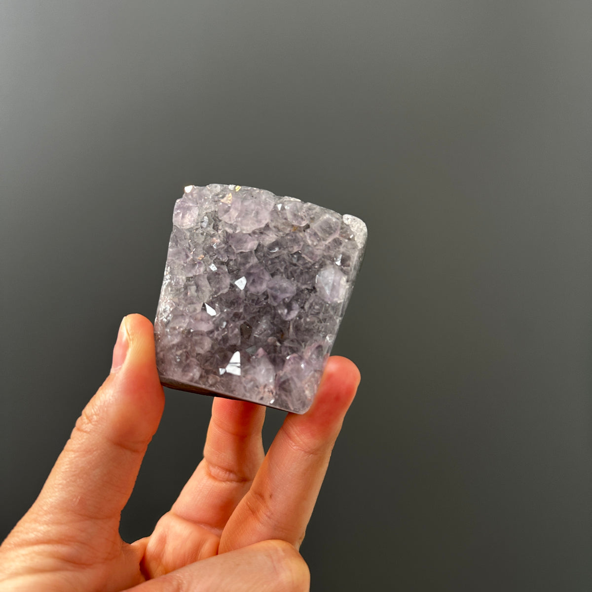 Druzy Amethyst Square Polished Stand